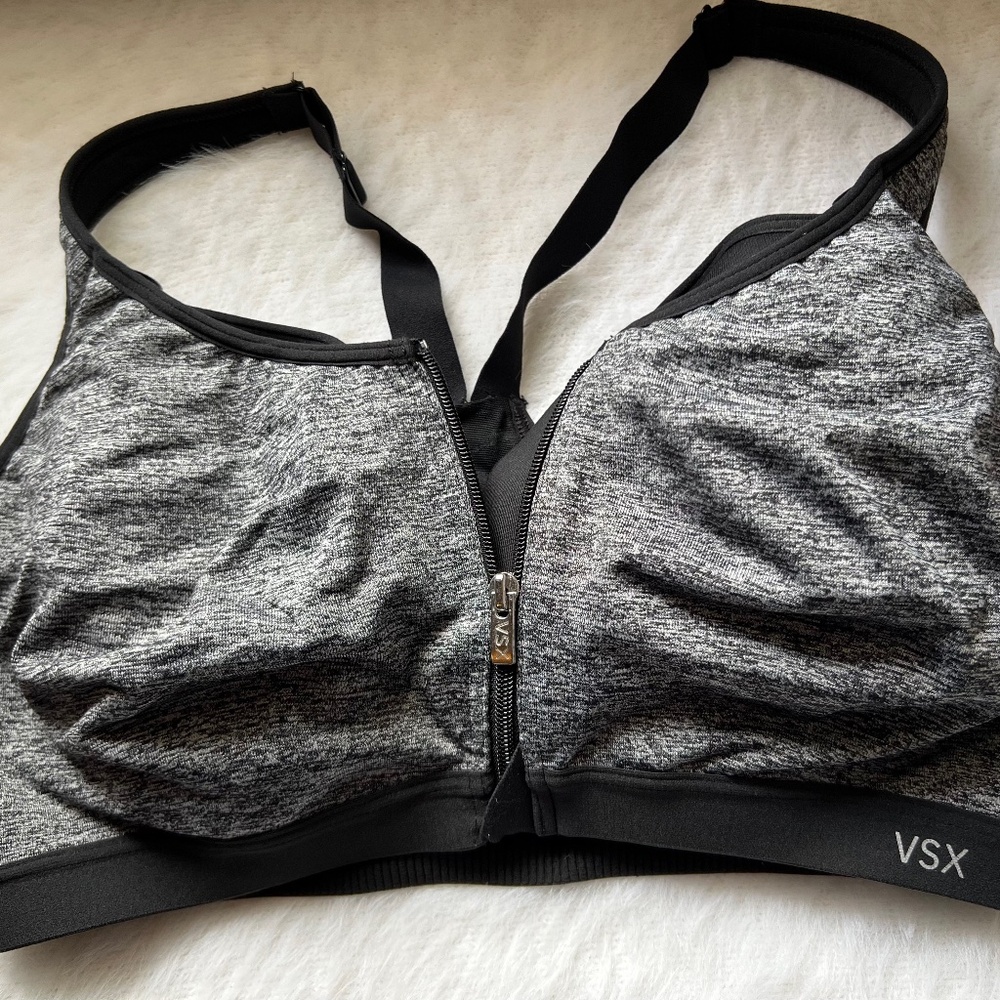 Victoria's Secret Sports Bra - Size 36DD